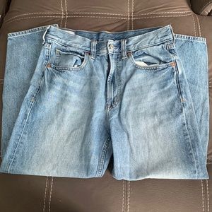 GAP barrel jean high rise size 27 / 4short